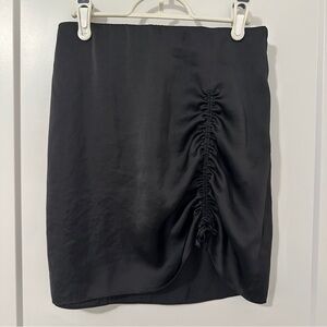 Aritzia Wilfred Black Allusion High Rise Ruched Mini Skirt Size Small Women’s